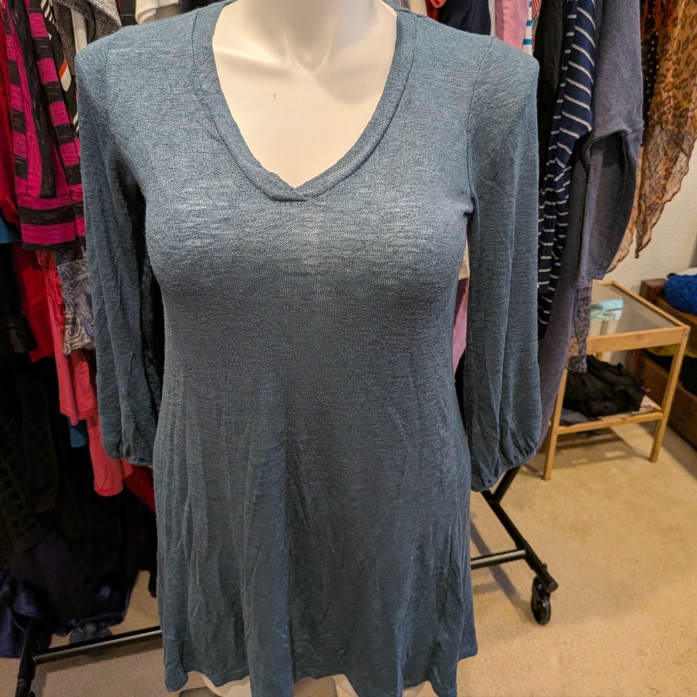 Bobeau Women's Blue V-Neck Tunic - M